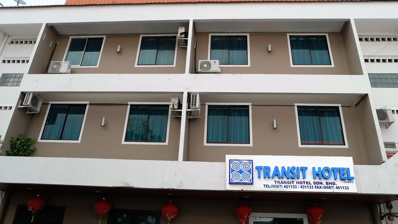 Transit Hotel Лабуан Екстер'єр фото